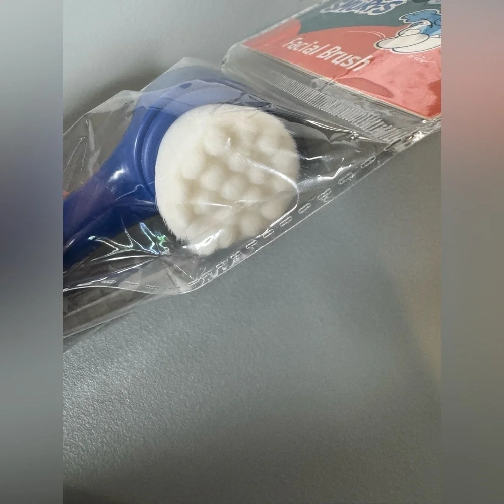 The Smurfs Blue Facial Brush for Gentle Cleansing